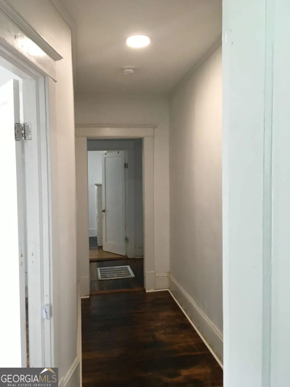 697 Ormond TER Macon, GA 31206
