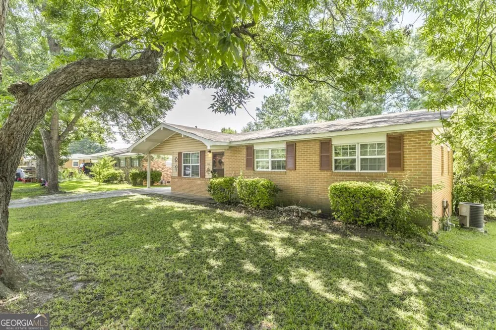 116 Sonja DR Warner Robins, GA 31088