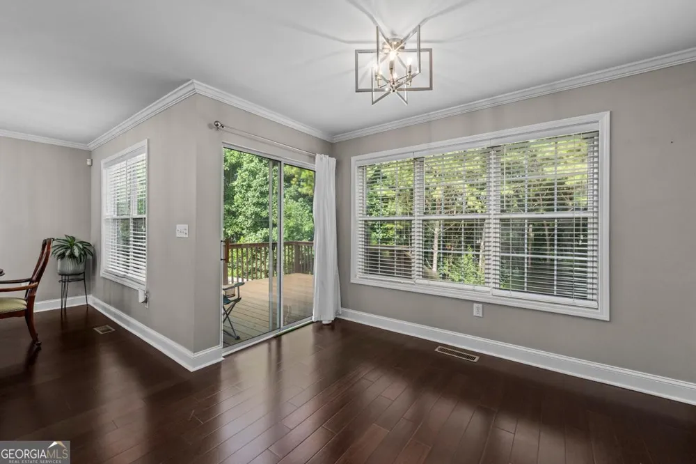 309 Laurel Glen XING Canton, GA 30114