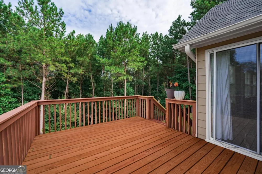 309 Laurel Glen XING Canton, GA 30114