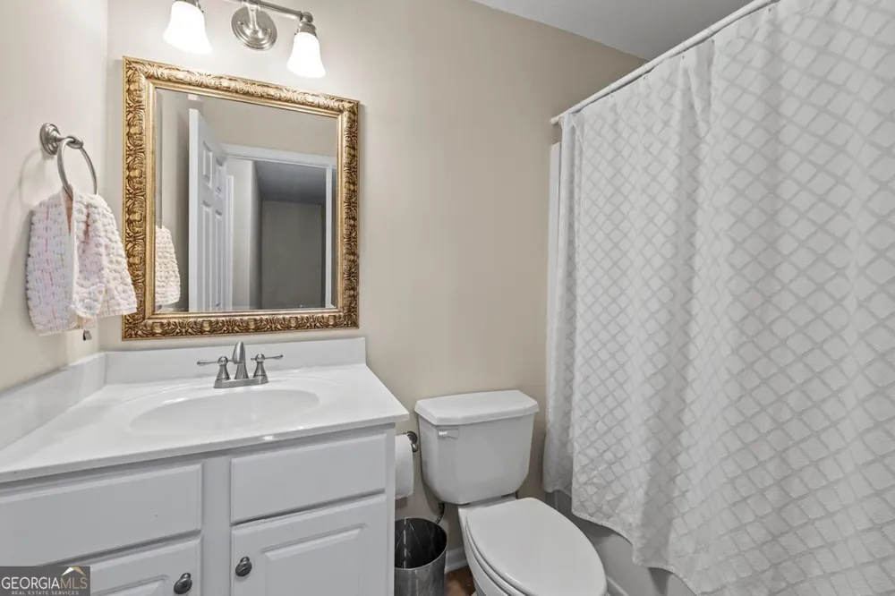 309 Laurel Glen XING Canton, GA 30114