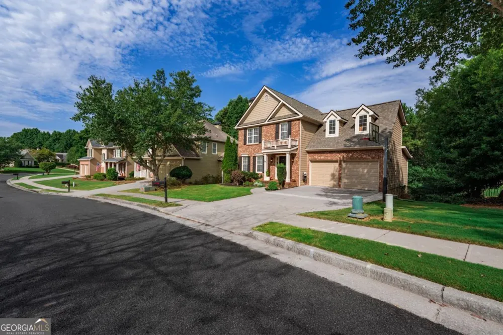 309 Laurel Glen XING Canton, GA 30114