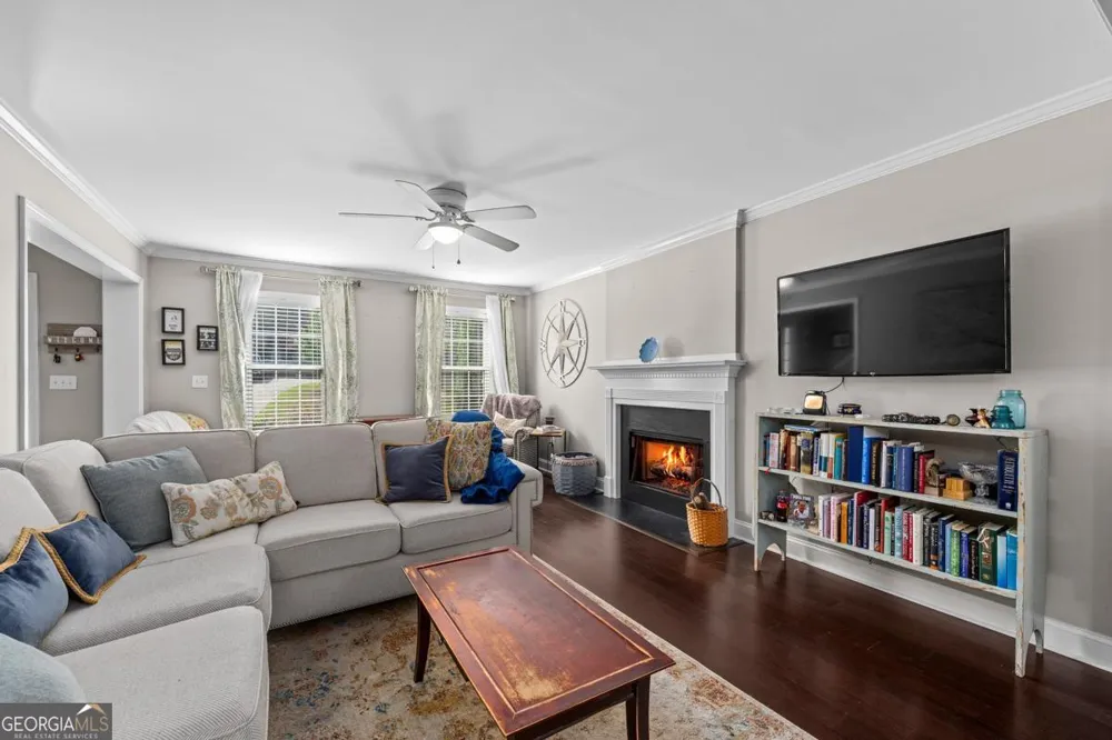 309 Laurel Glen XING Canton, GA 30114