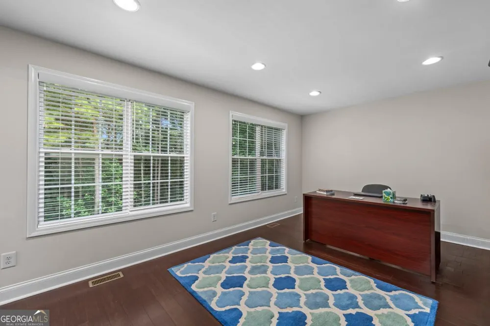 309 Laurel Glen XING Canton, GA 30114