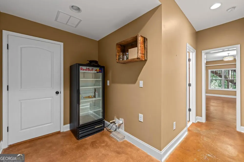 309 Laurel Glen XING Canton, GA 30114