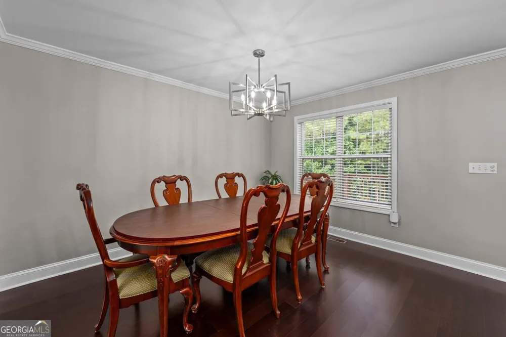 309 Laurel Glen XING Canton, GA 30114
