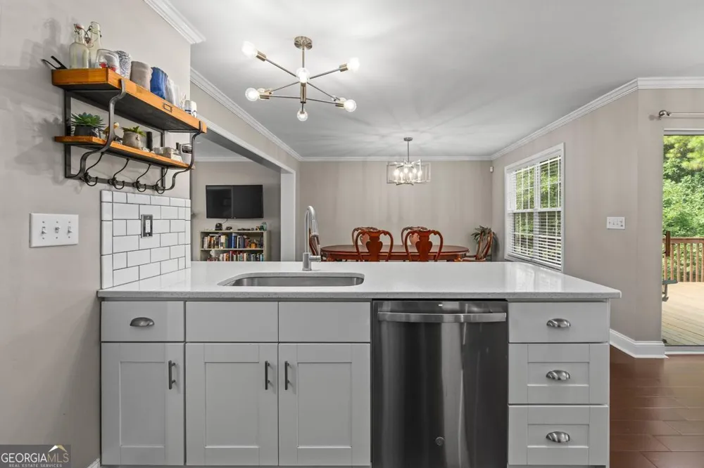 309 Laurel Glen XING Canton, GA 30114