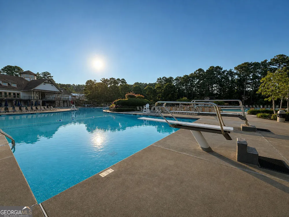 309 Laurel Glen XING Canton, GA 30114