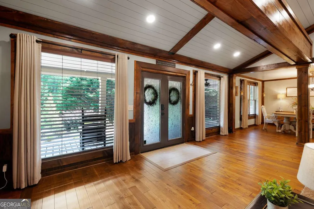 2064 Knight RD Ellijay, GA 30540