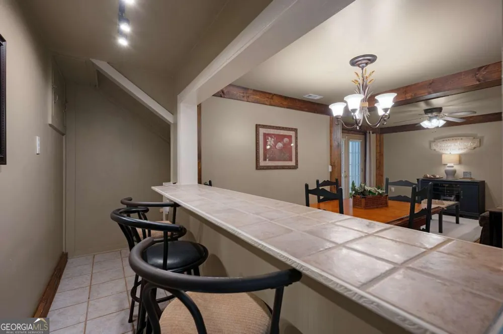 2064 Knight RD Ellijay, GA 30540