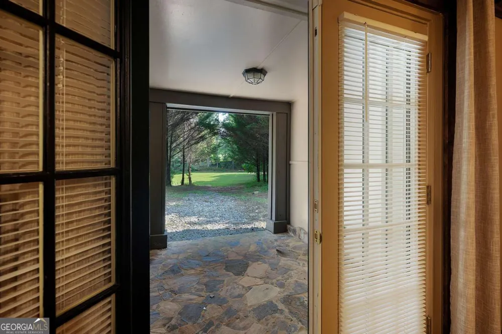 2064 Knight RD Ellijay, GA 30540