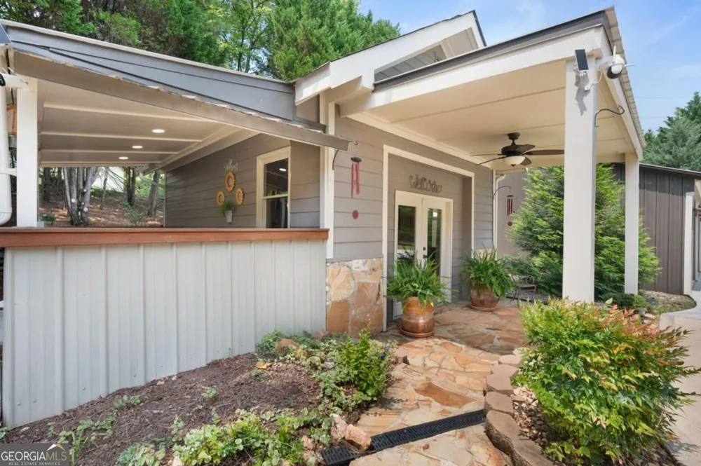 2064 Knight RD Ellijay, GA 30540