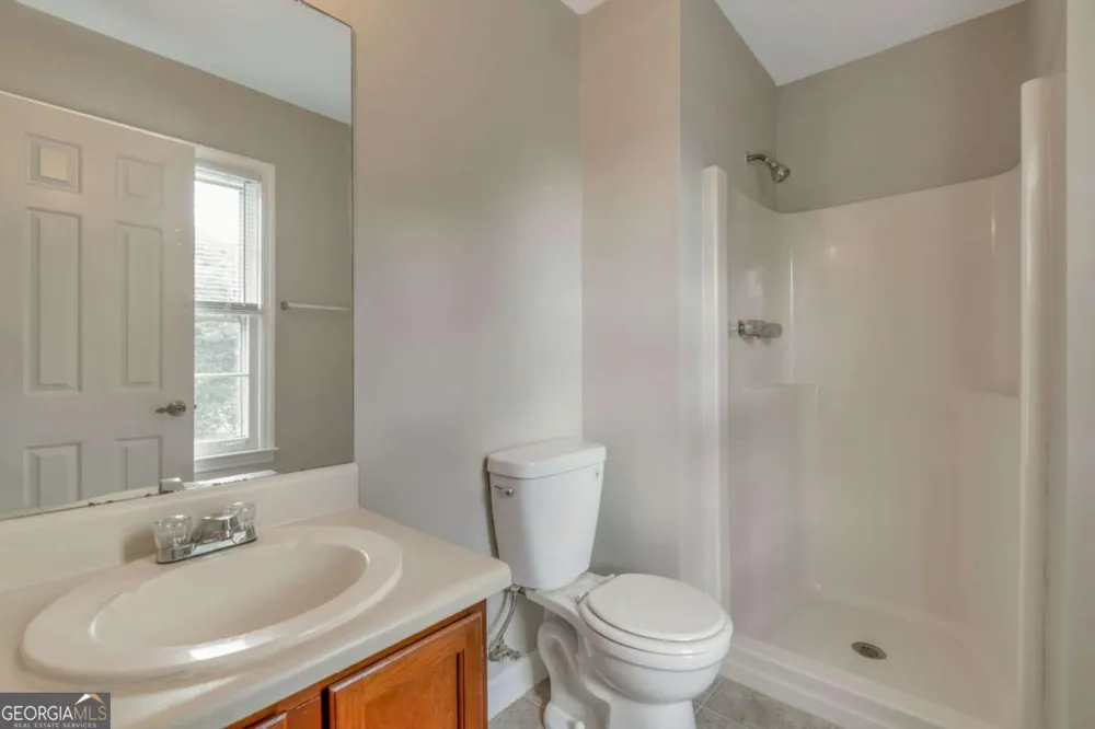 136 Old Ferry WAY Roswell, GA 30076