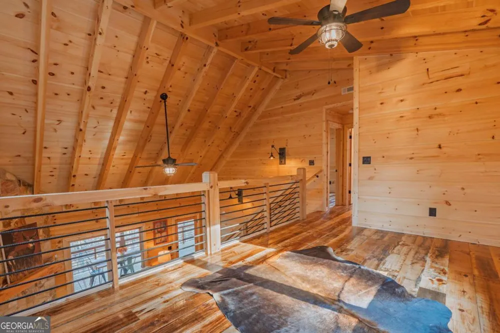 138 Rhondas WAY Ellijay, GA 30540