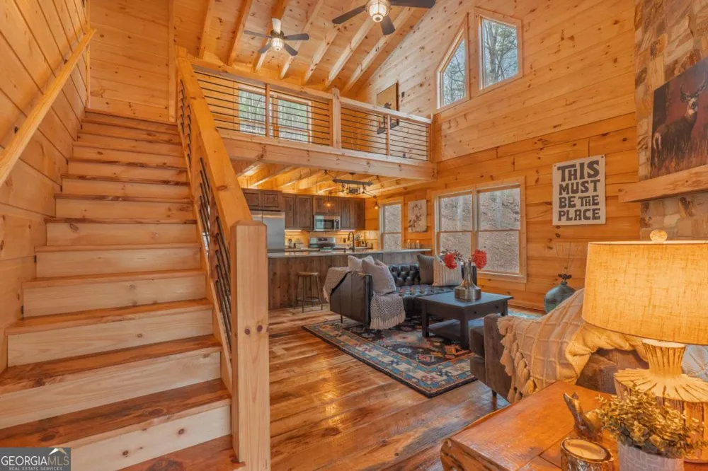 138 Rhondas WAY Ellijay, GA 30540
