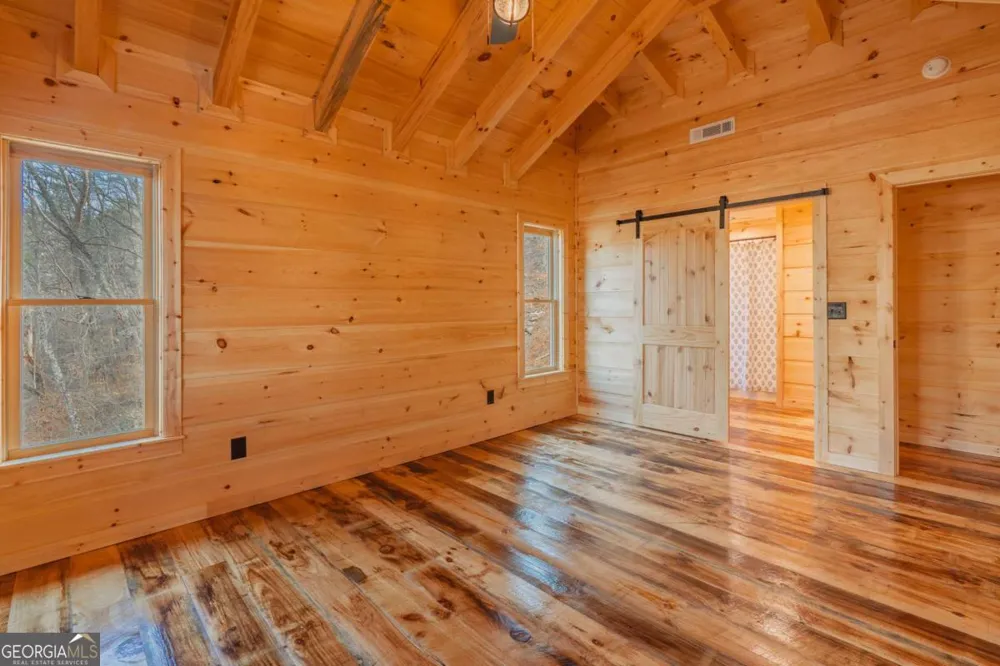 138 Rhondas WAY Ellijay, GA 30540