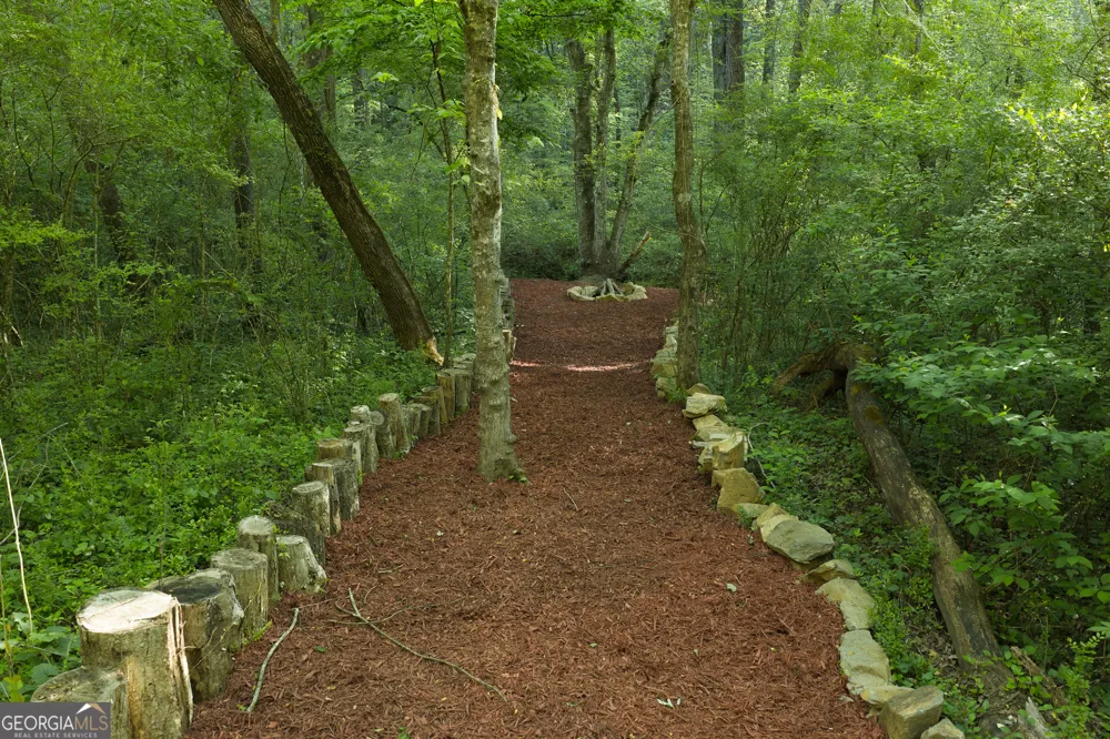 138 Rhondas WAY Ellijay, GA 30540