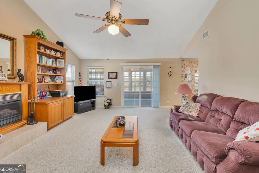 1056 Fiddler TRCE NE Townsend, GA 31331