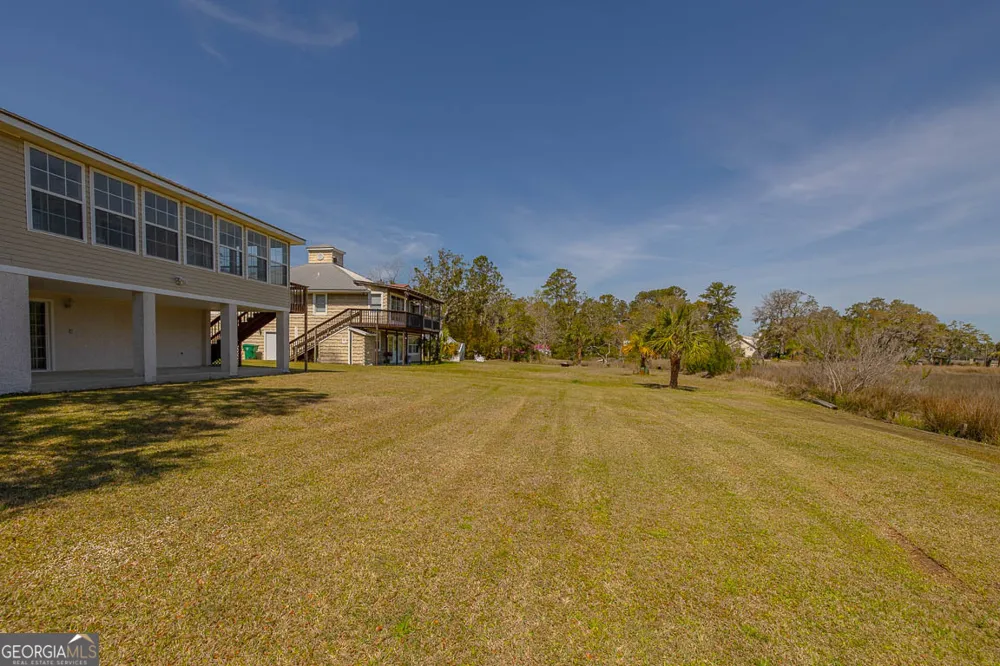 1056 Fiddler TRCE NE Townsend, GA 31331