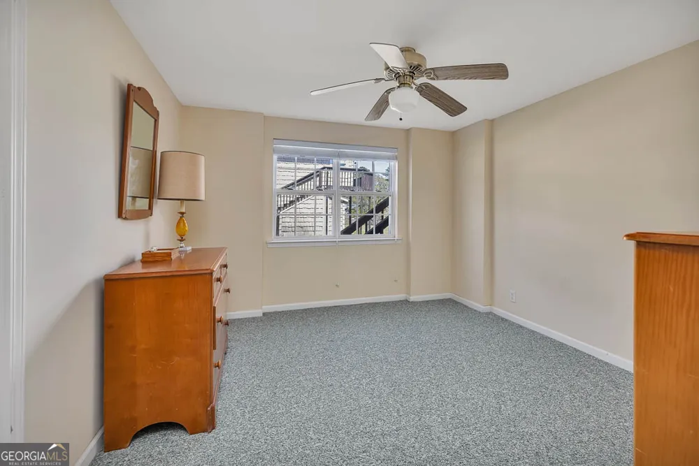 1056 Fiddler TRCE NE Townsend, GA 31331