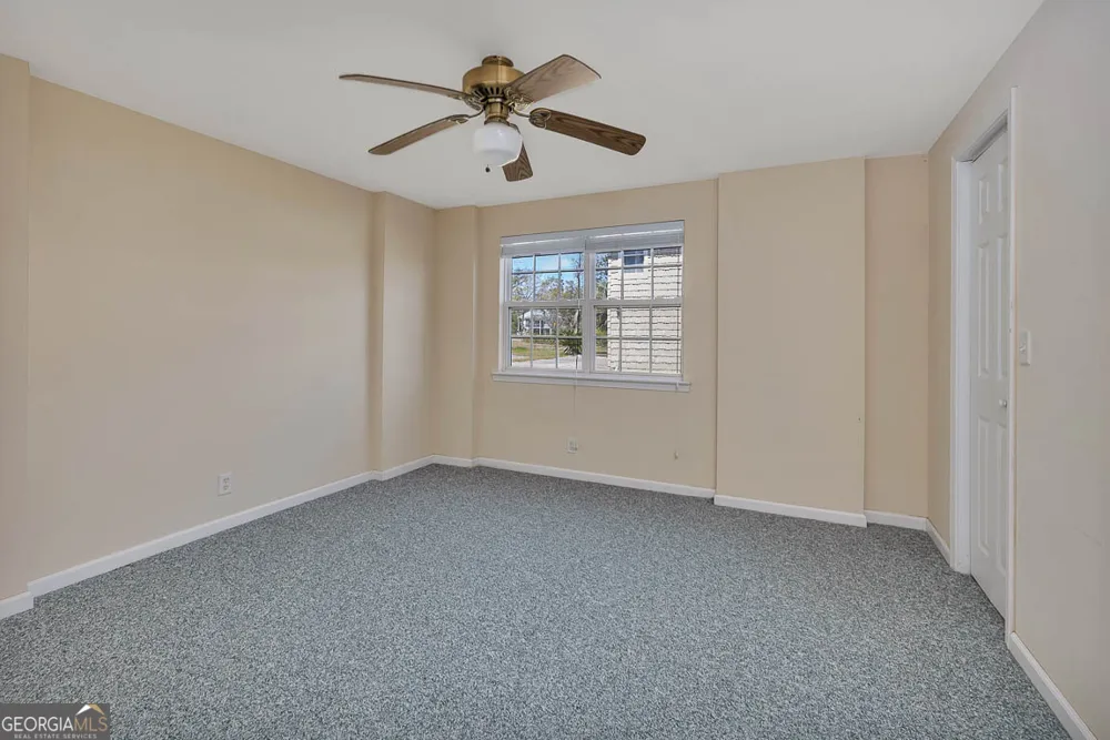 1056 Fiddler TRCE NE Townsend, GA 31331