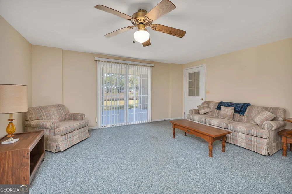1056 Fiddler TRCE NE Townsend, GA 31331