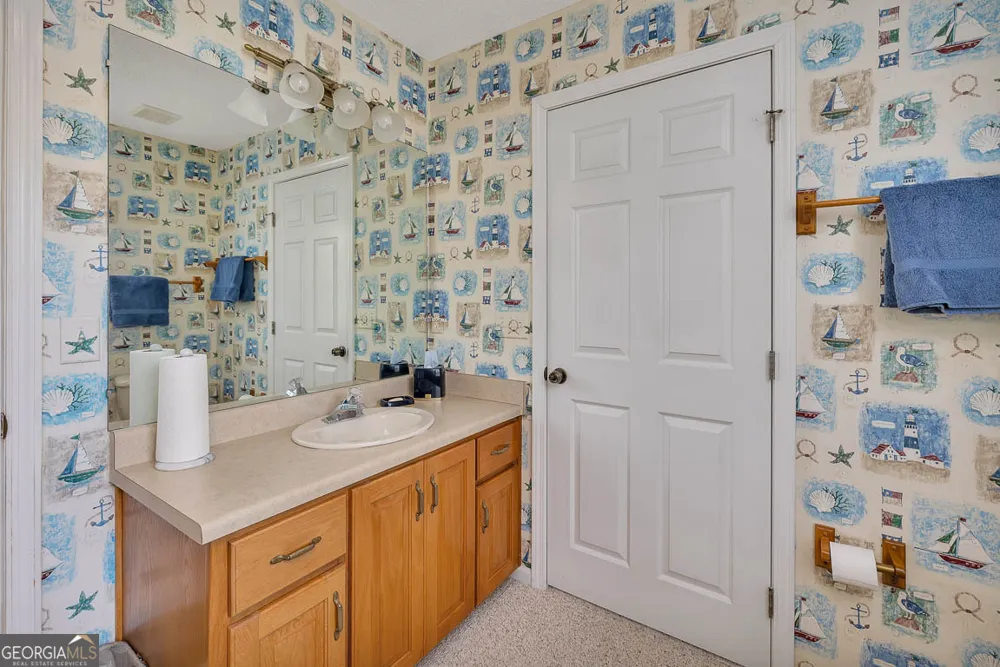 1056 Fiddler TRCE NE Townsend, GA 31331