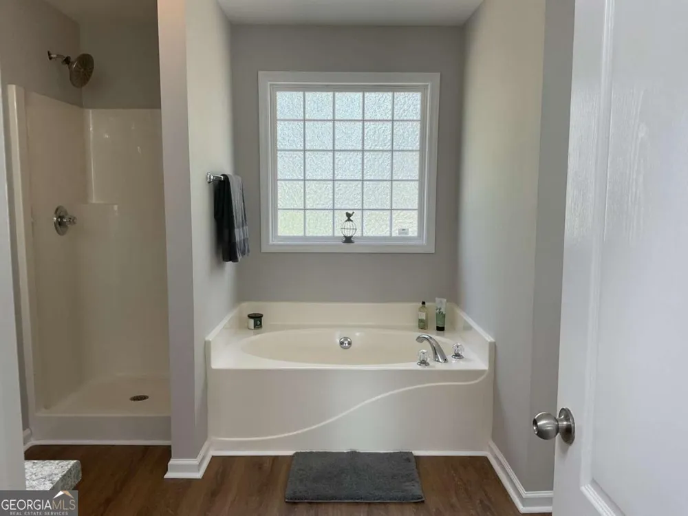 592 Kyles CIR Hiram, GA 30141