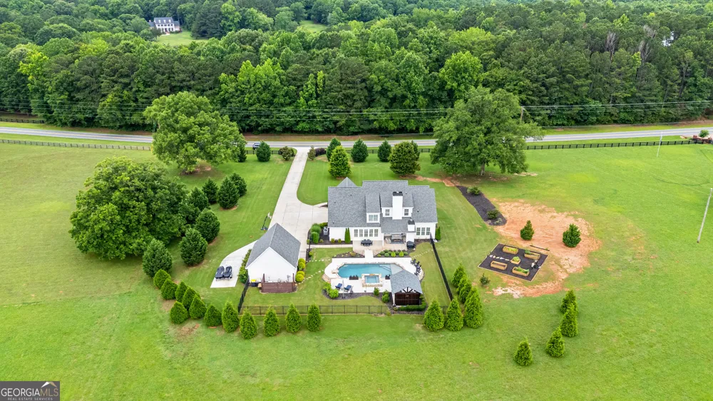 314 Bankstown RD Brooks, GA 30205