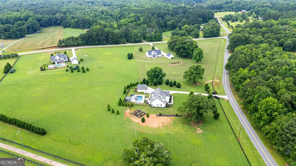 314 Bankstown RD Brooks, GA 30205