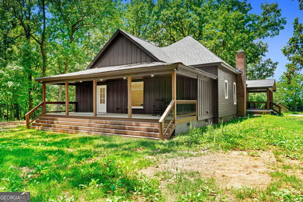 586 Grady School RD Canon, GA 30520