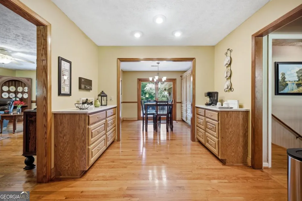 1131 Ednaville RD Braselton, GA 30517