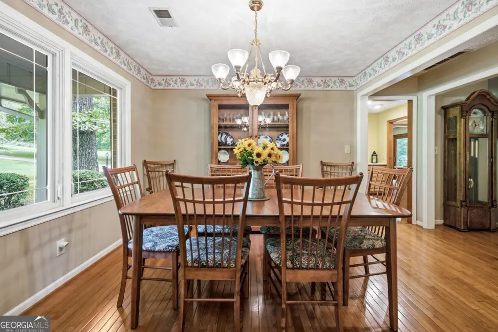 1131 Ednaville RD Braselton, GA 30517