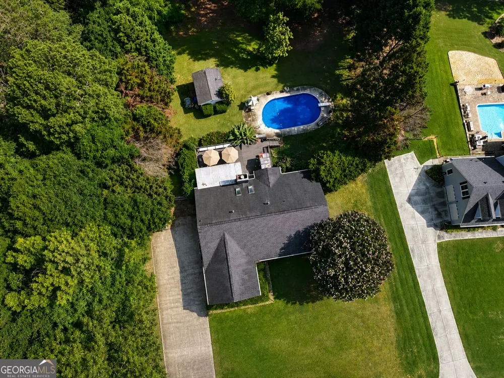 180 Valley Brook TRL Jonesboro, GA 30238