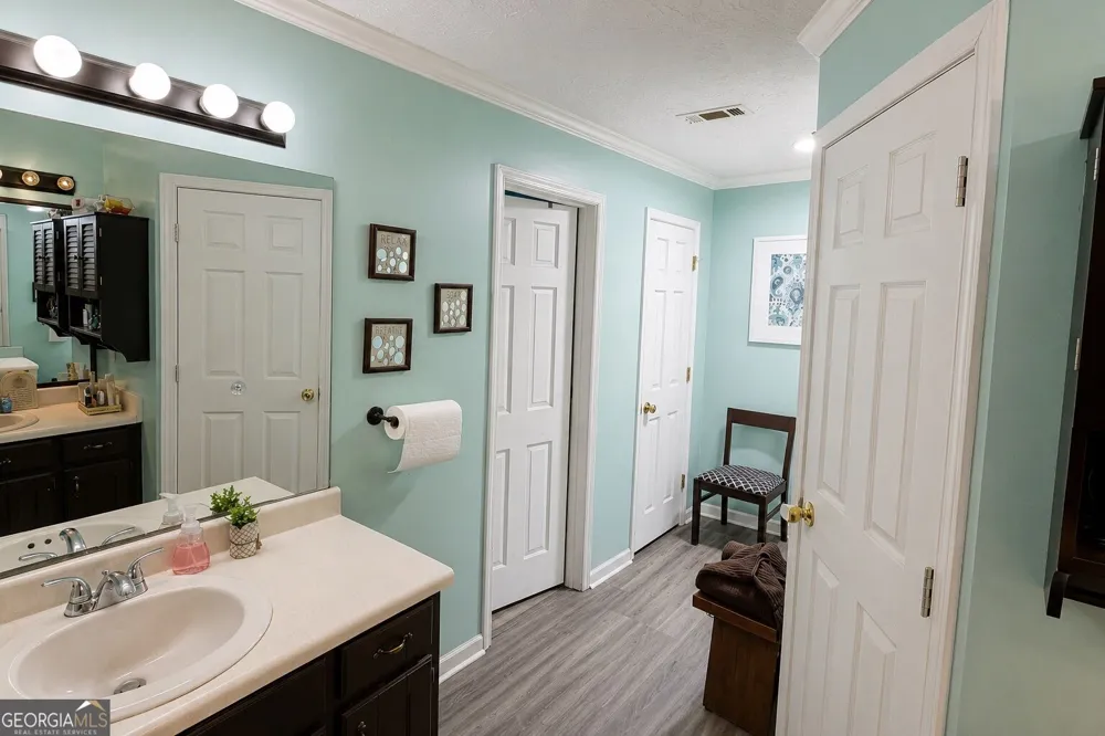 180 Valley Brook TRL Jonesboro, GA 30238