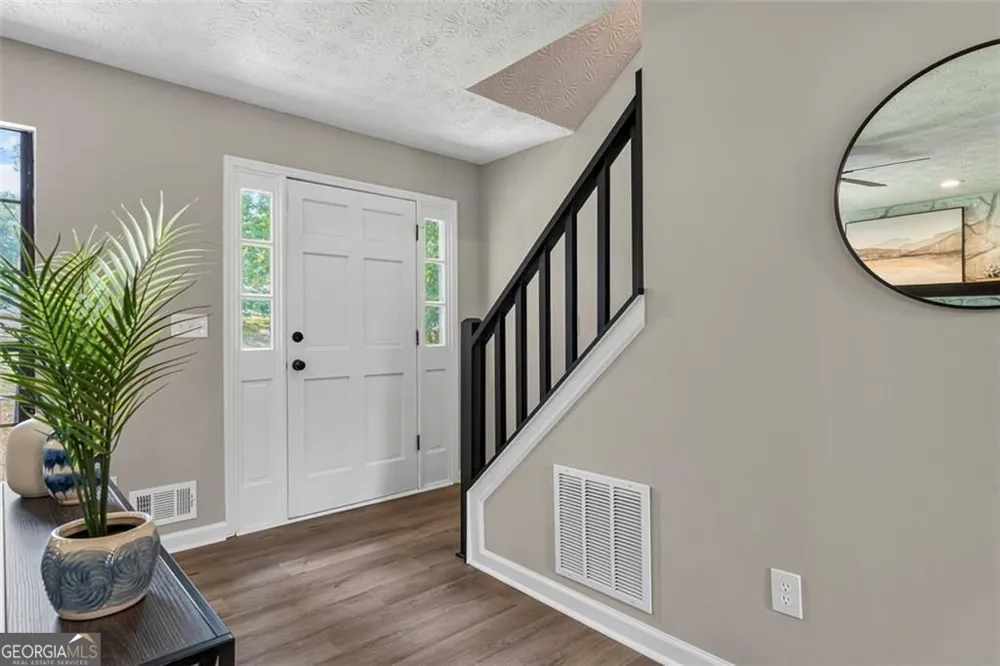 1046 River Bend CT Riverdale, GA 30296