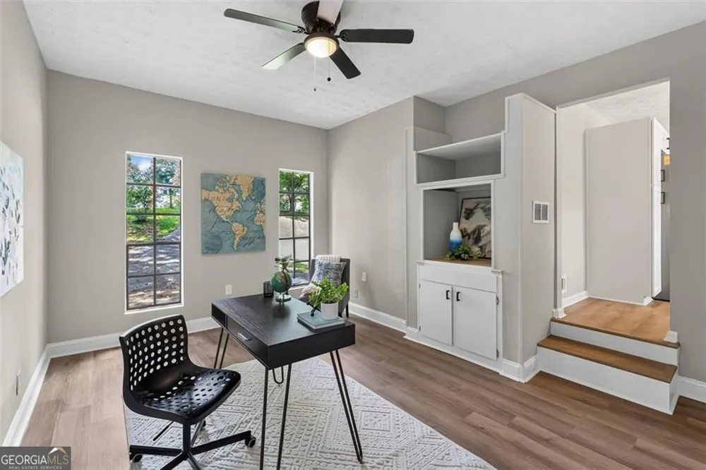 1046 River Bend CT Riverdale, GA 30296