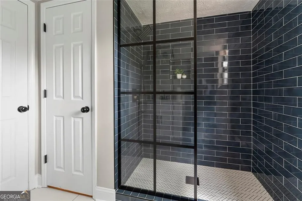 1046 River Bend CT Riverdale, GA 30296