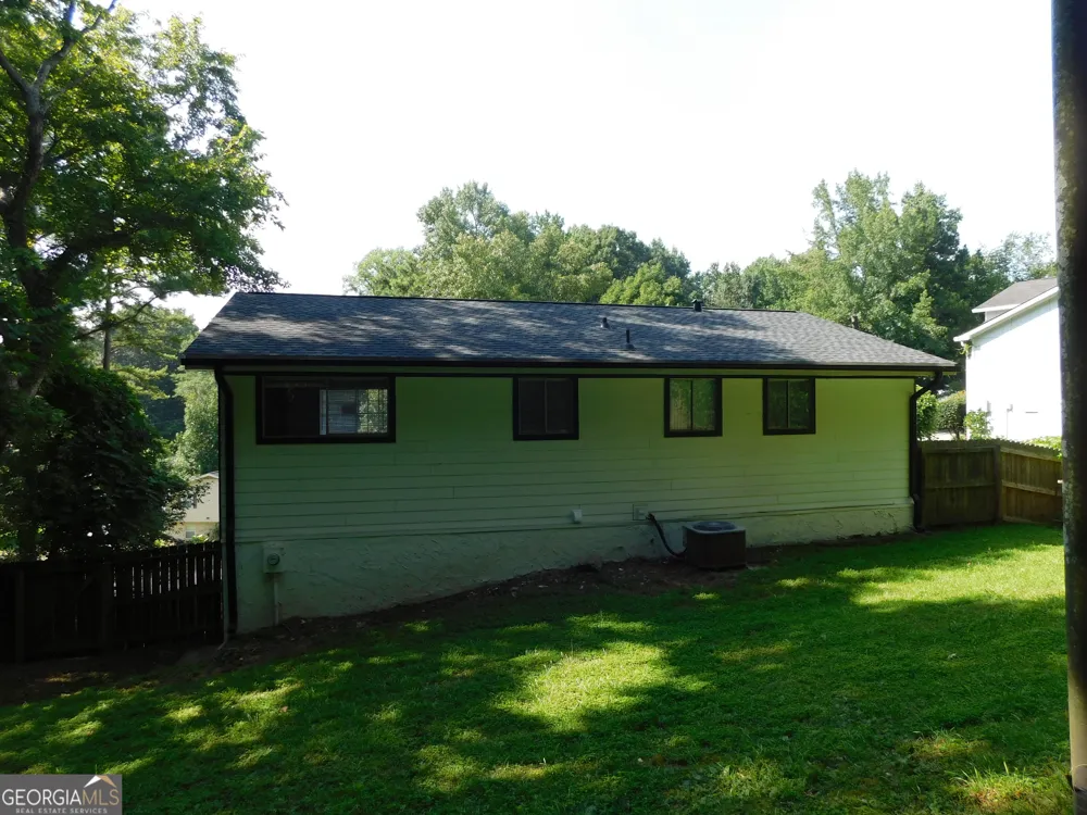 6740 Cambridge DR Rex, GA 30273