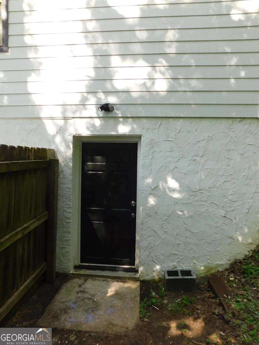6740 Cambridge DR Rex, GA 30273