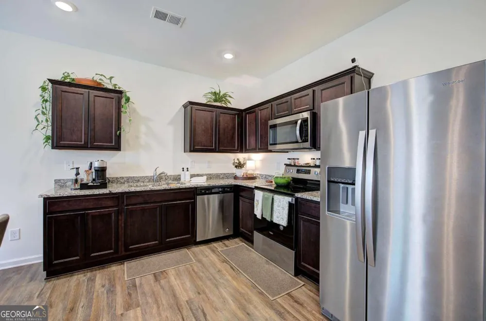 208 Grand Central WAY Cartersville, GA 30120