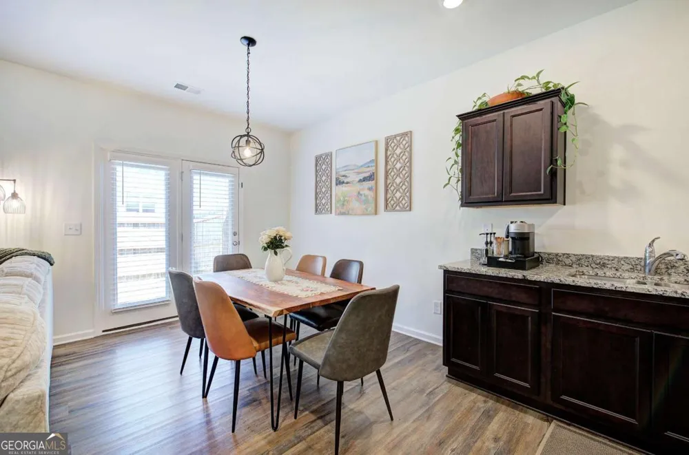 208 Grand Central WAY Cartersville, GA 30120
