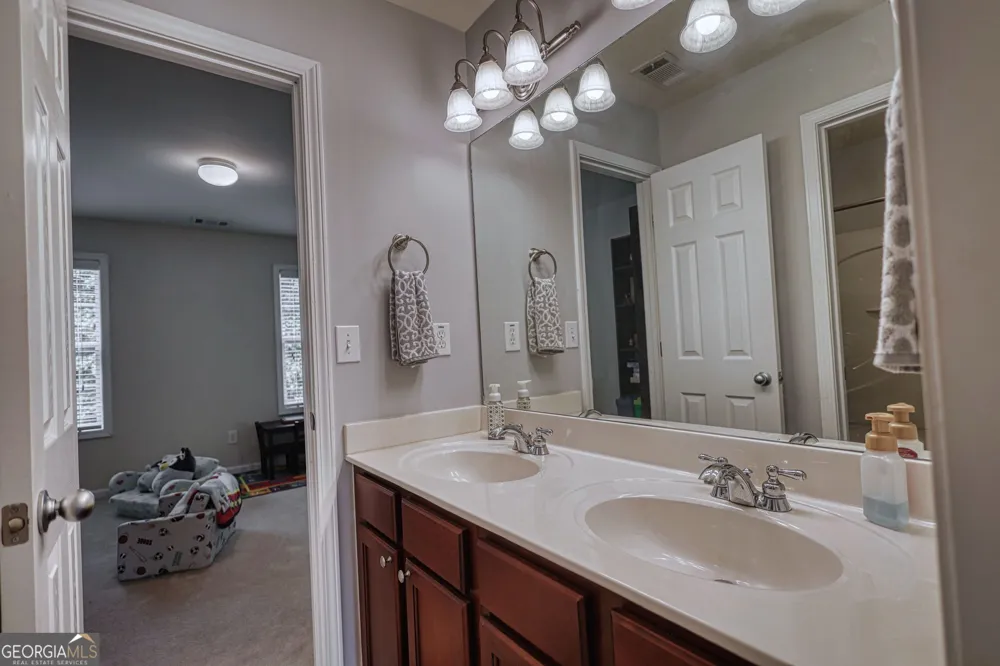924 Buckhorn BND Locust Grove, GA 30248
