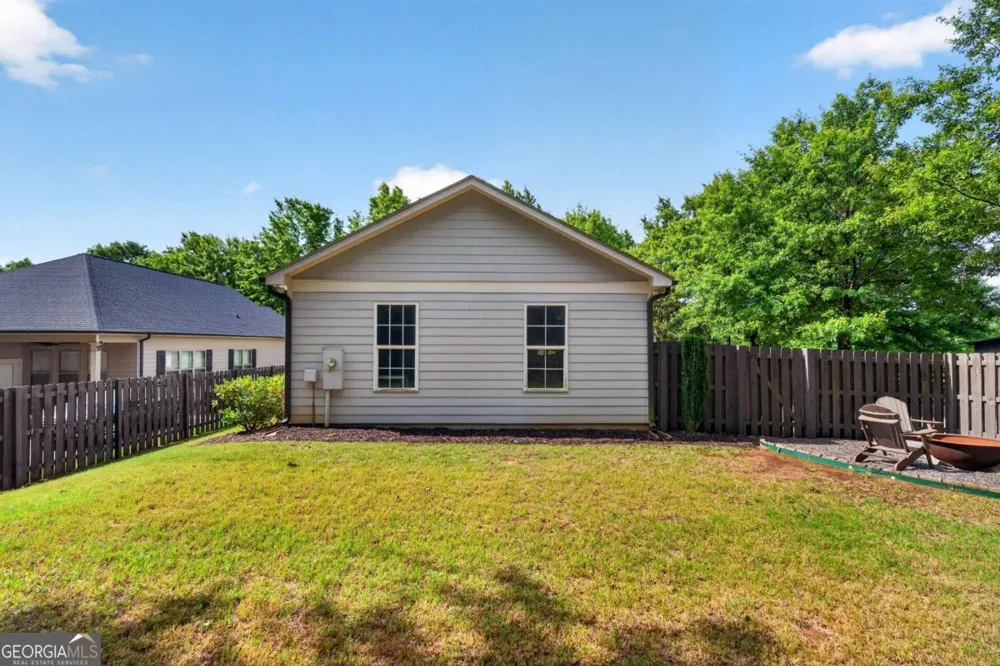 301 Edgewater DR Athens, GA 30605