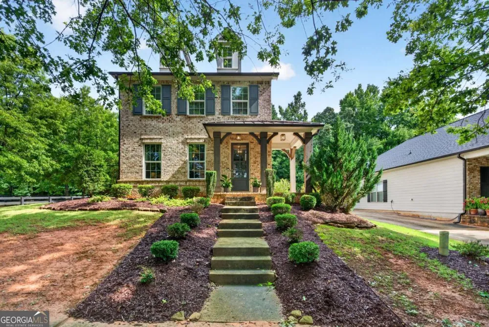 301 Edgewater DR Athens, GA 30605