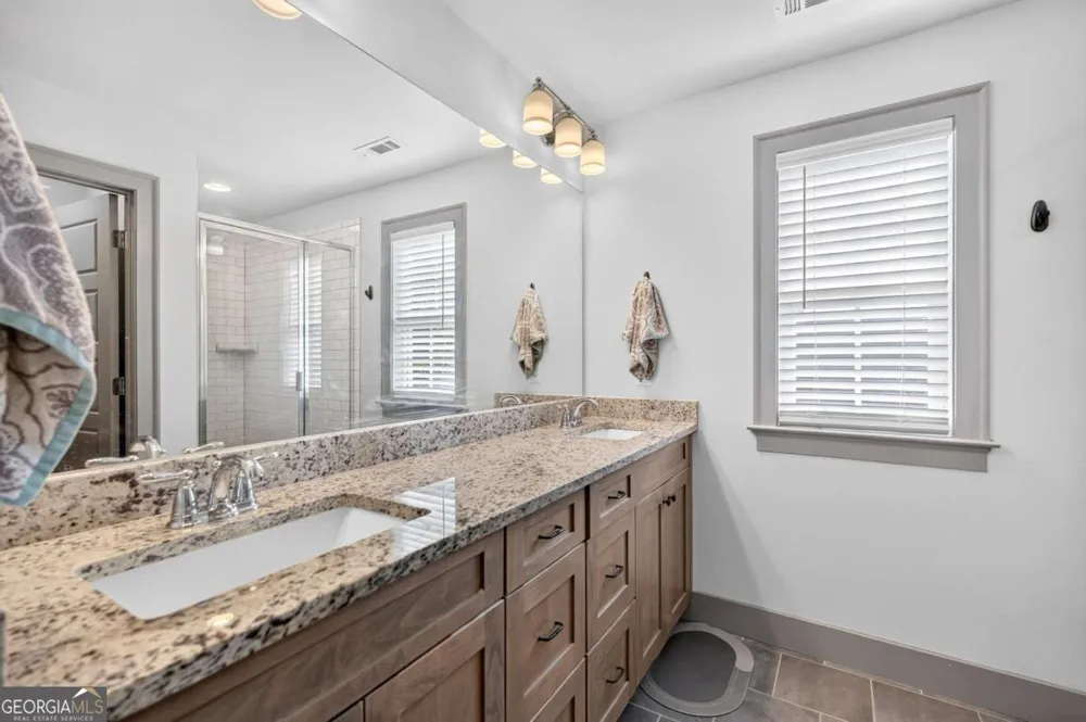 301 Edgewater DR Athens, GA 30605