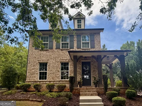 301 Edgewater DR