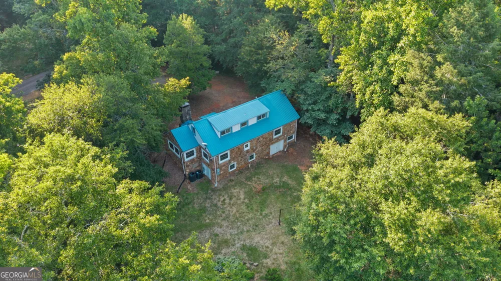 973 Floyd RD Danielsville, GA 30633