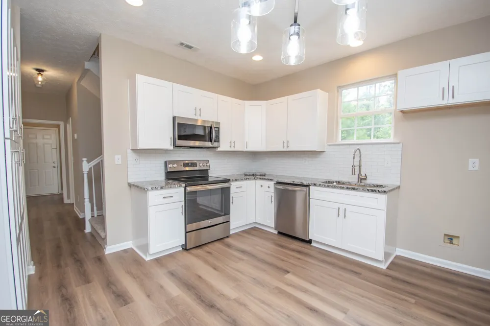 103 Collier ST Hogansville, GA 30230