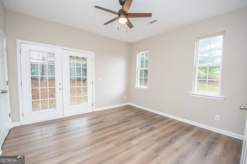 103 Collier ST Hogansville, GA 30230